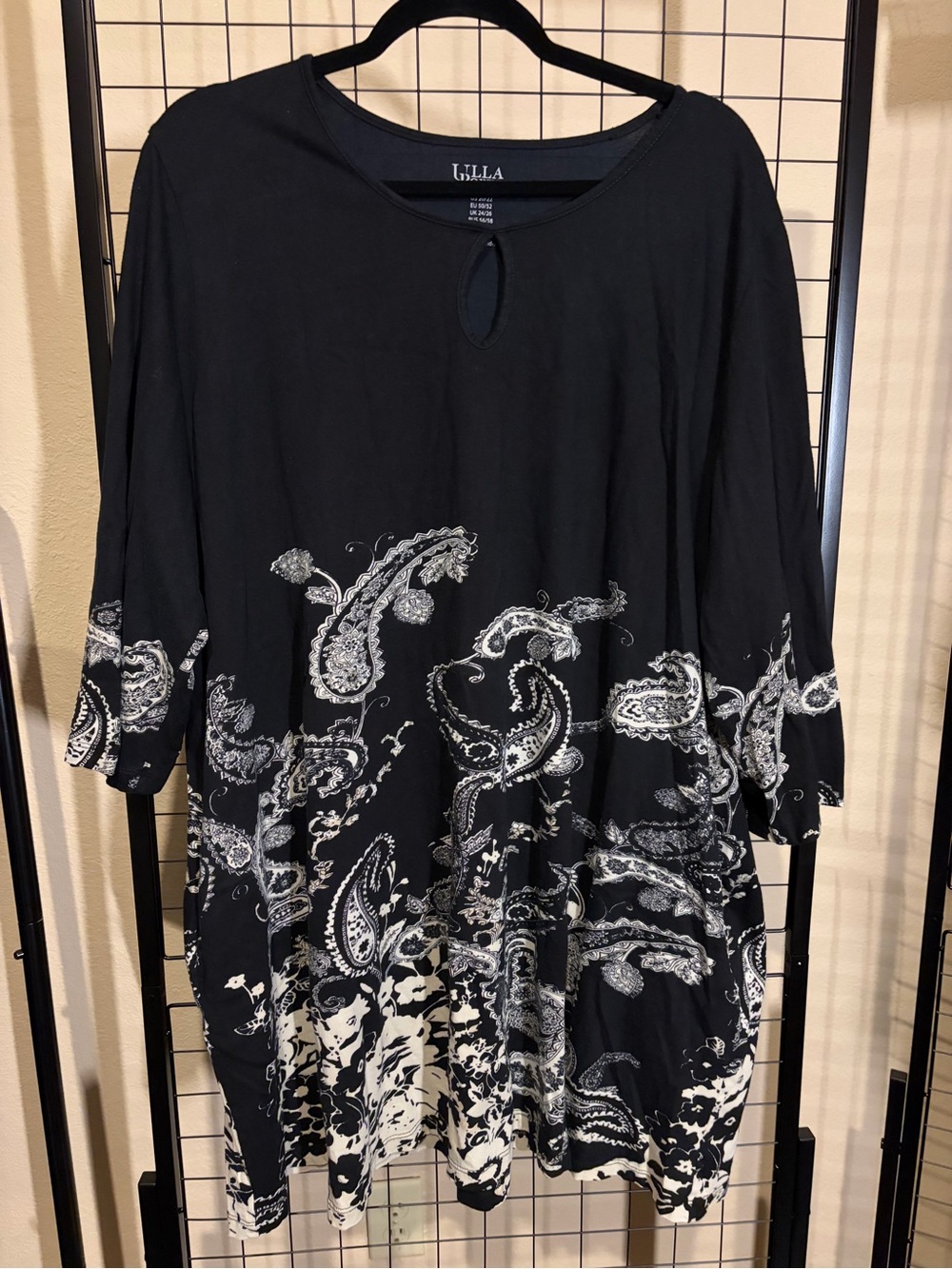 Ulla Popken Black Paisley Print Keyhole Tunic Top